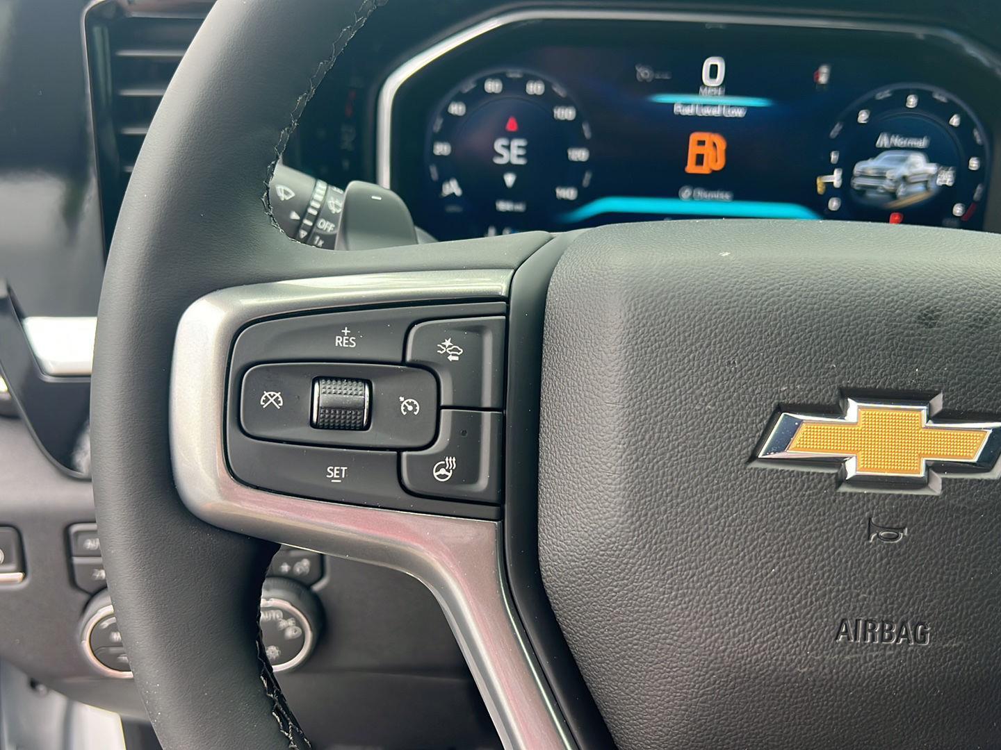 New 2026 Summit White Chevrolet LT image 21