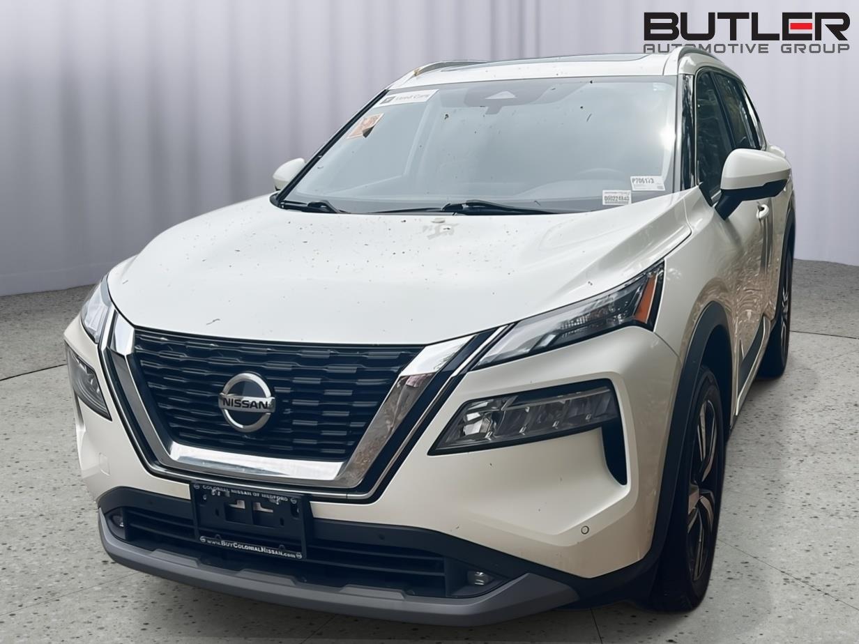 Used 2021 Pearl White Tricoat Nissan SL image 5