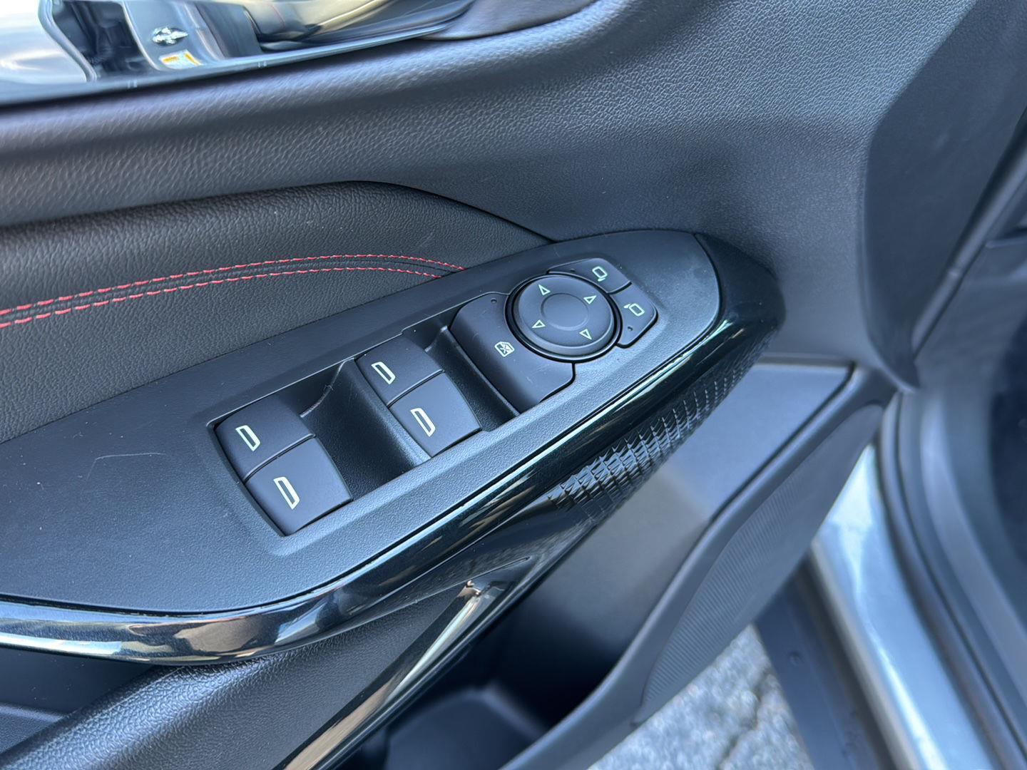 New 2026 Sterling Gray Metallic Chevrolet 2RS image 27