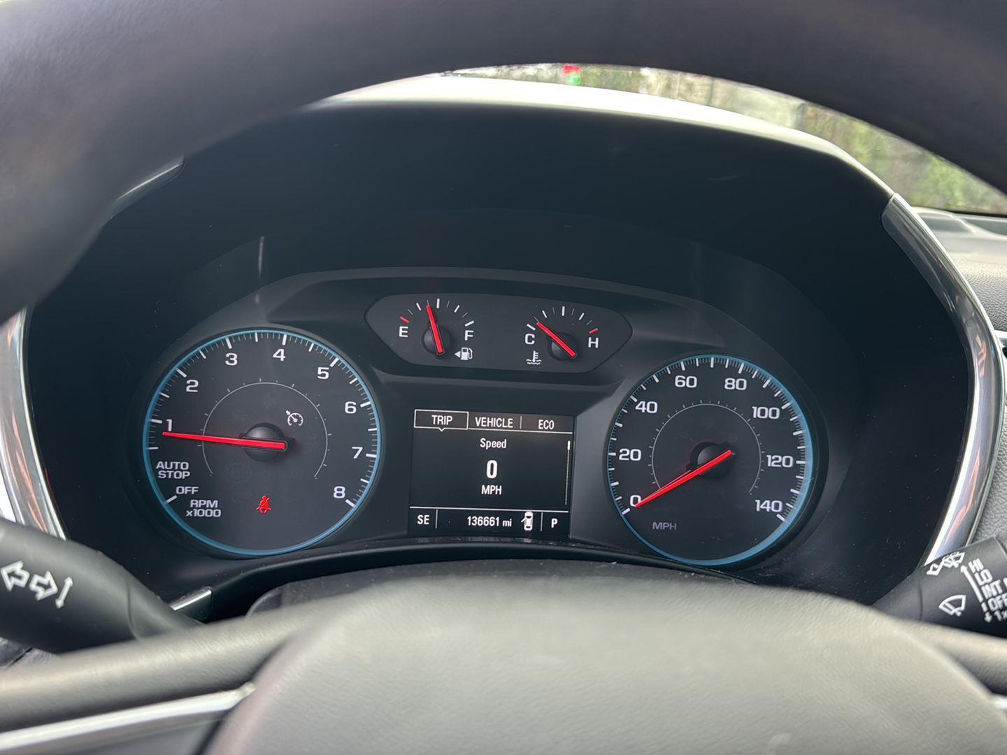 Used 2018 Summit White Chevrolet LS image 21