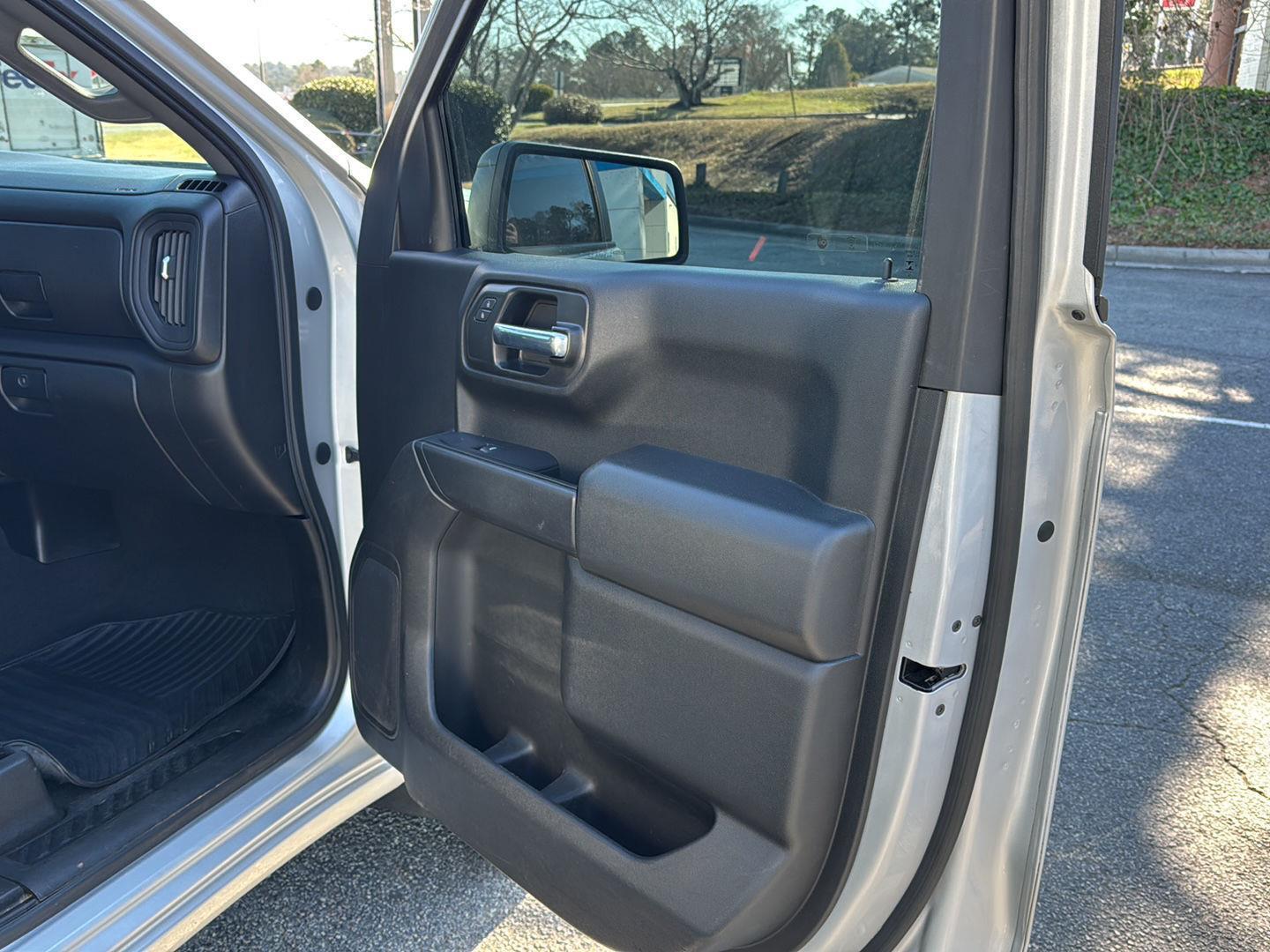 Used 2020 Silver Ice Metallic Chevrolet Custom Trail Boss image 12