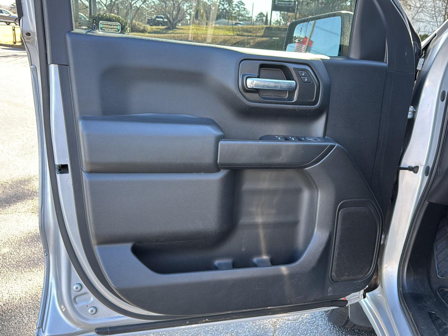 Used 2020 Silver Ice Metallic Chevrolet Custom Trail Boss image 14