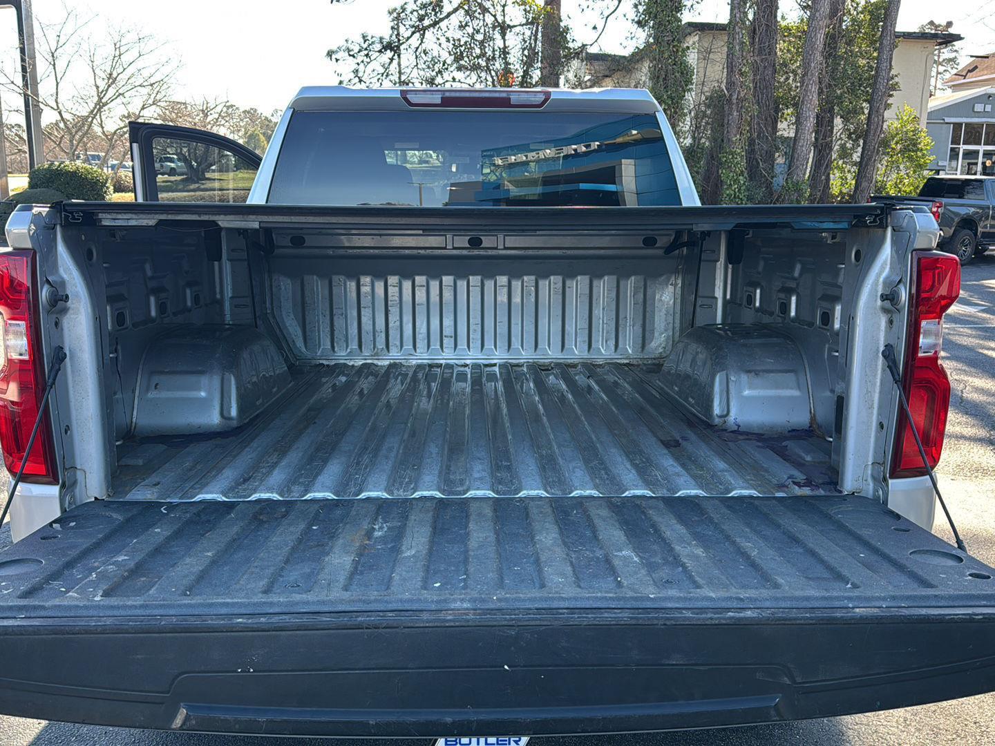 Used 2020 Silver Ice Metallic Chevrolet Custom Trail Boss image 28