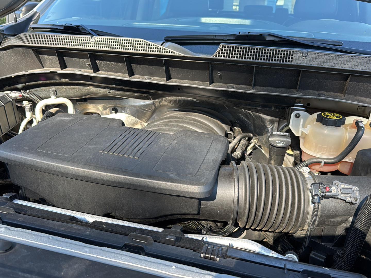 Used 2020 Silver Ice Metallic Chevrolet Custom Trail Boss image 30