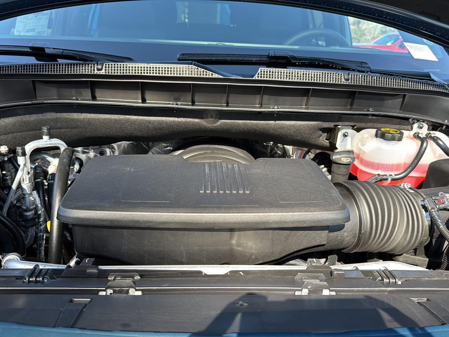 New 2026 Lakeshore Blue Metallic Chevrolet LT image 31