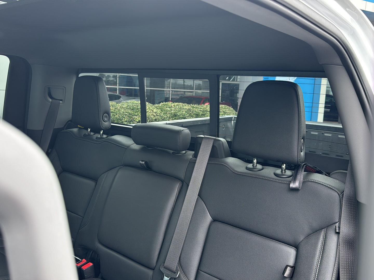 Used 2024 Summit White GMC SLT image 28