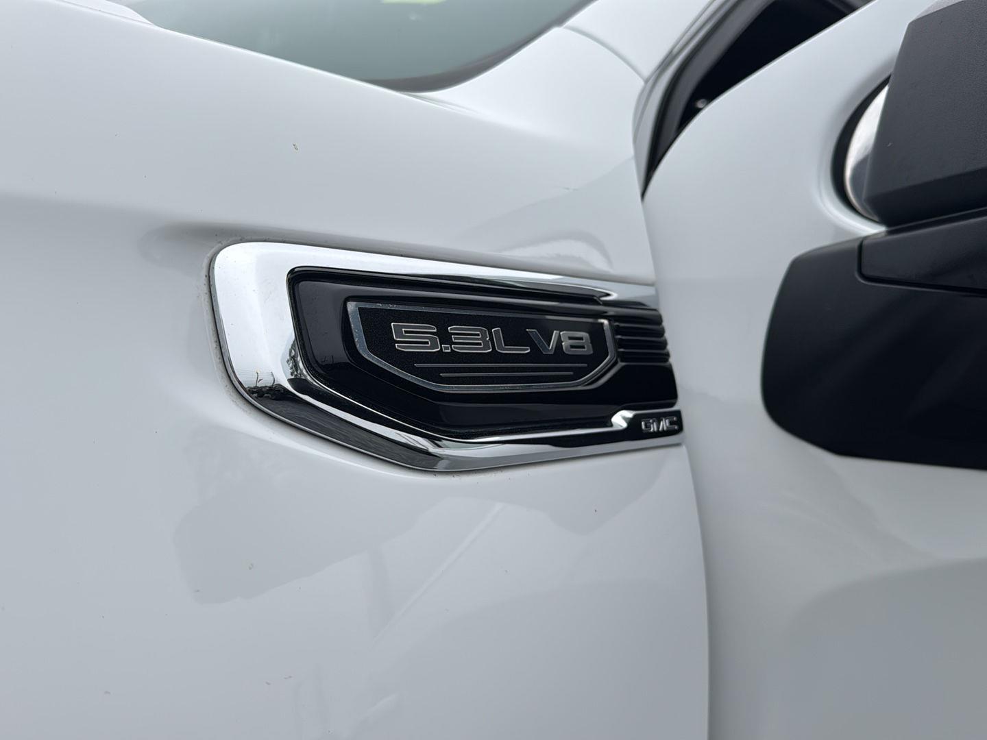 Used 2024 Summit White GMC SLT image 39