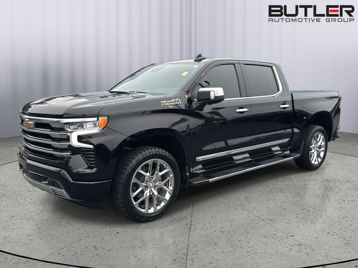 Used 2023 Black Chevrolet High Country image 2