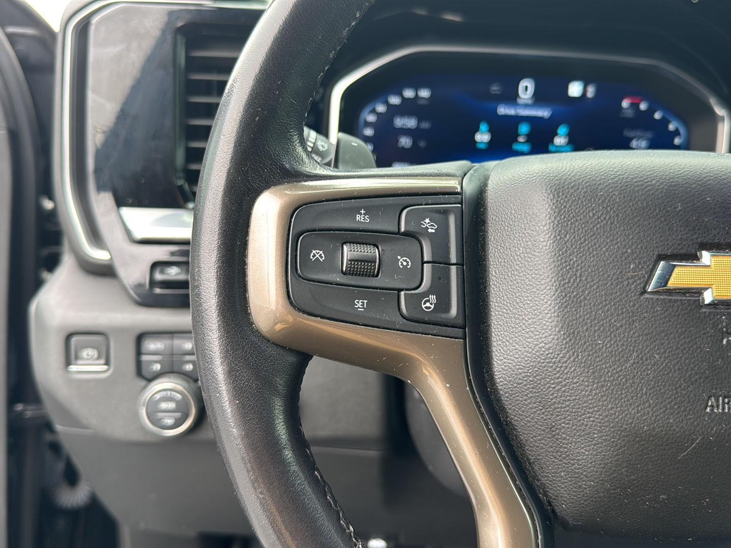 Used 2023 Black Chevrolet High Country image 18