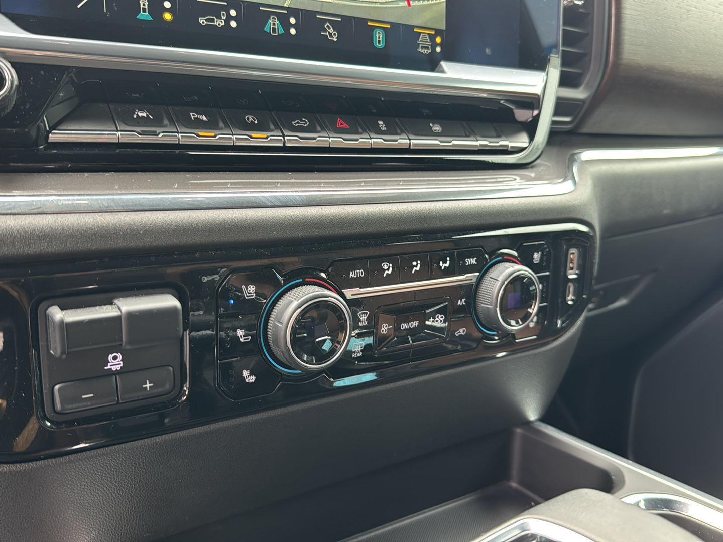 Used 2023 Black Chevrolet High Country image 24