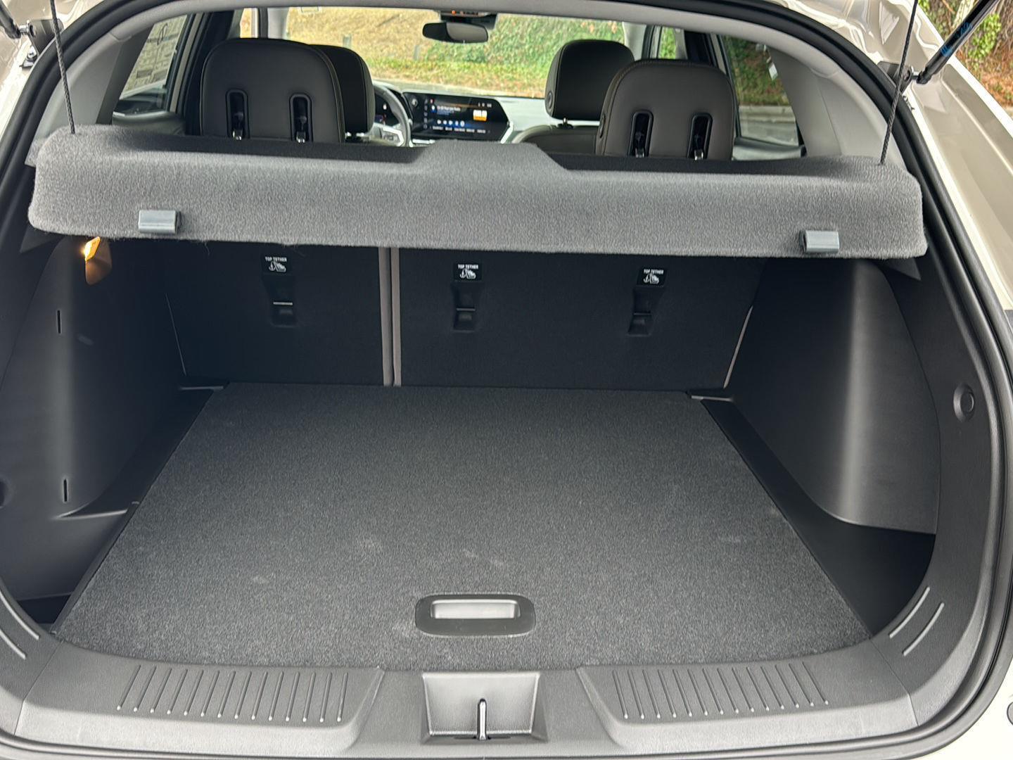 New 2026 White Sands Chevrolet ACTIV image 31