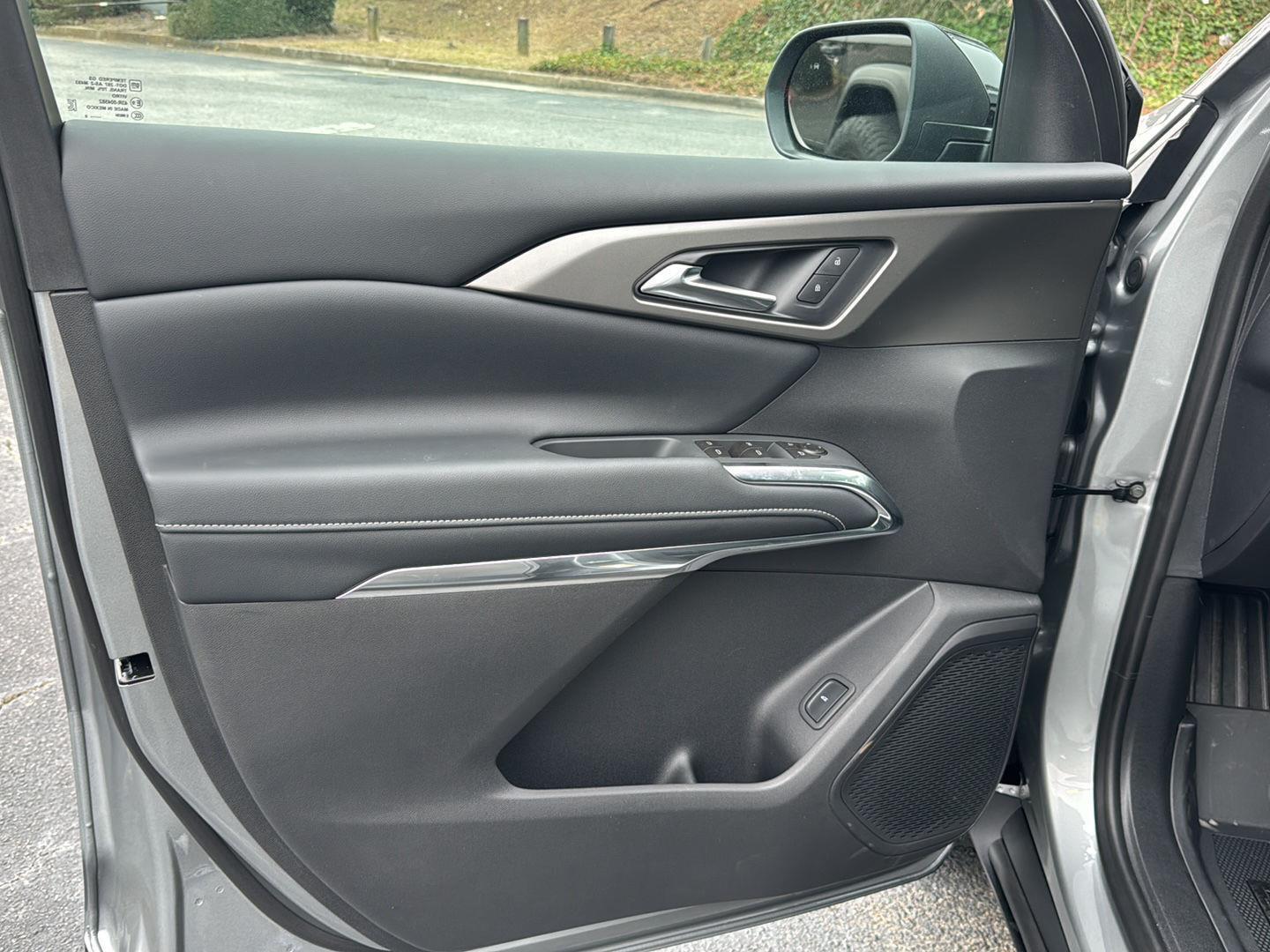 New 2026 Sterling Gray Metallic Chevrolet FWD LT image 14