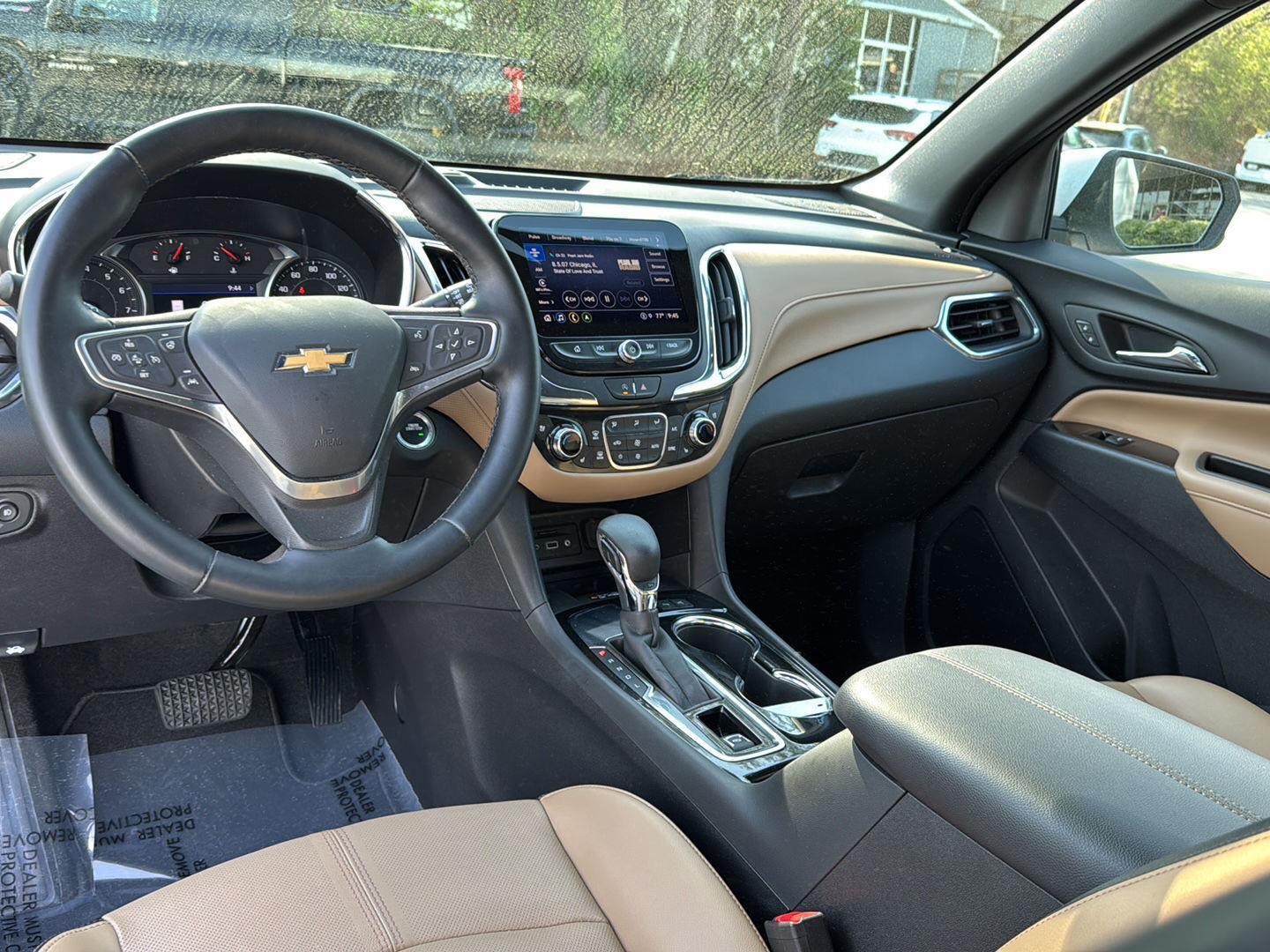 Used 2023 Summit White Chevrolet Premier image 17