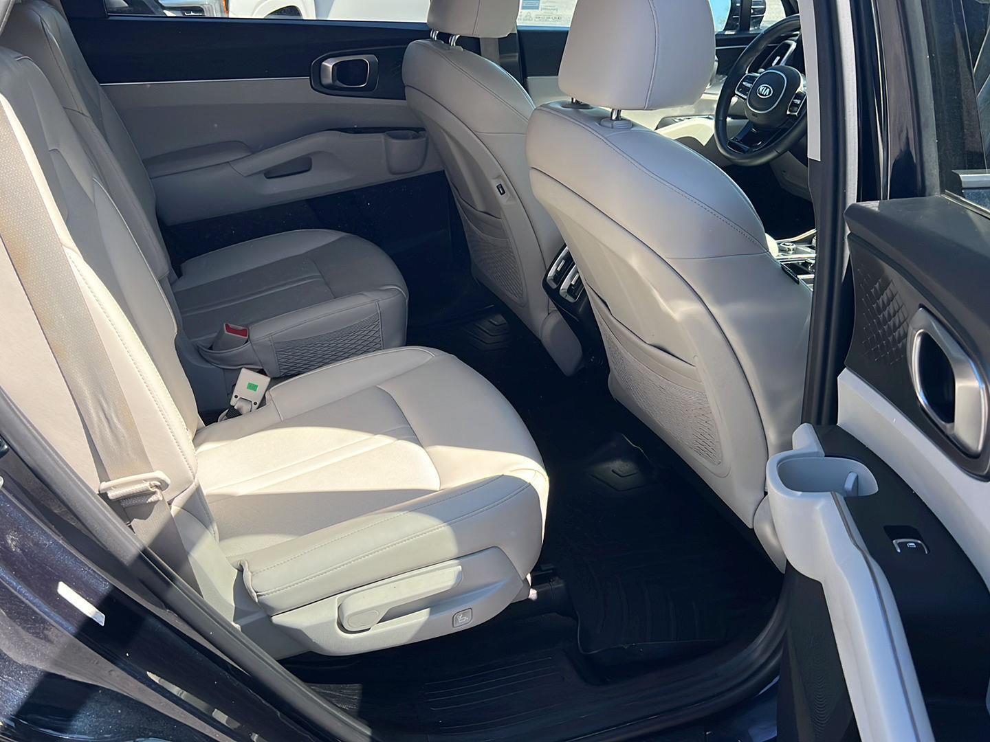 Used 2021 Gravity Blue Kia S image 13