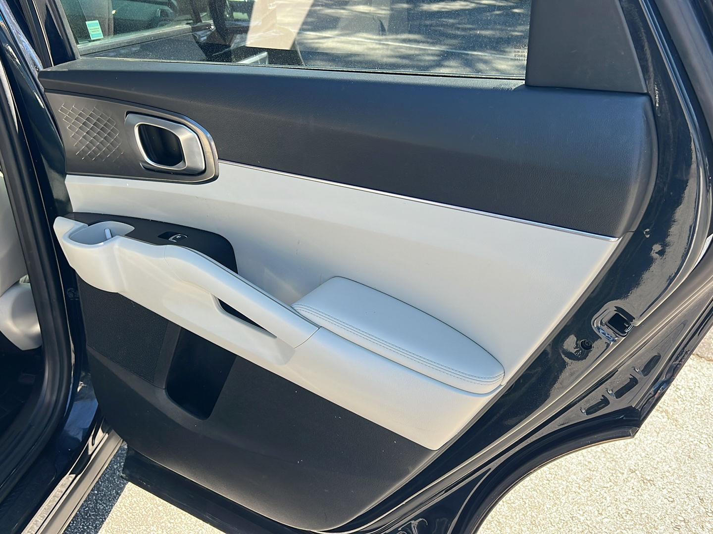 Used 2021 Gravity Blue Kia S image 16