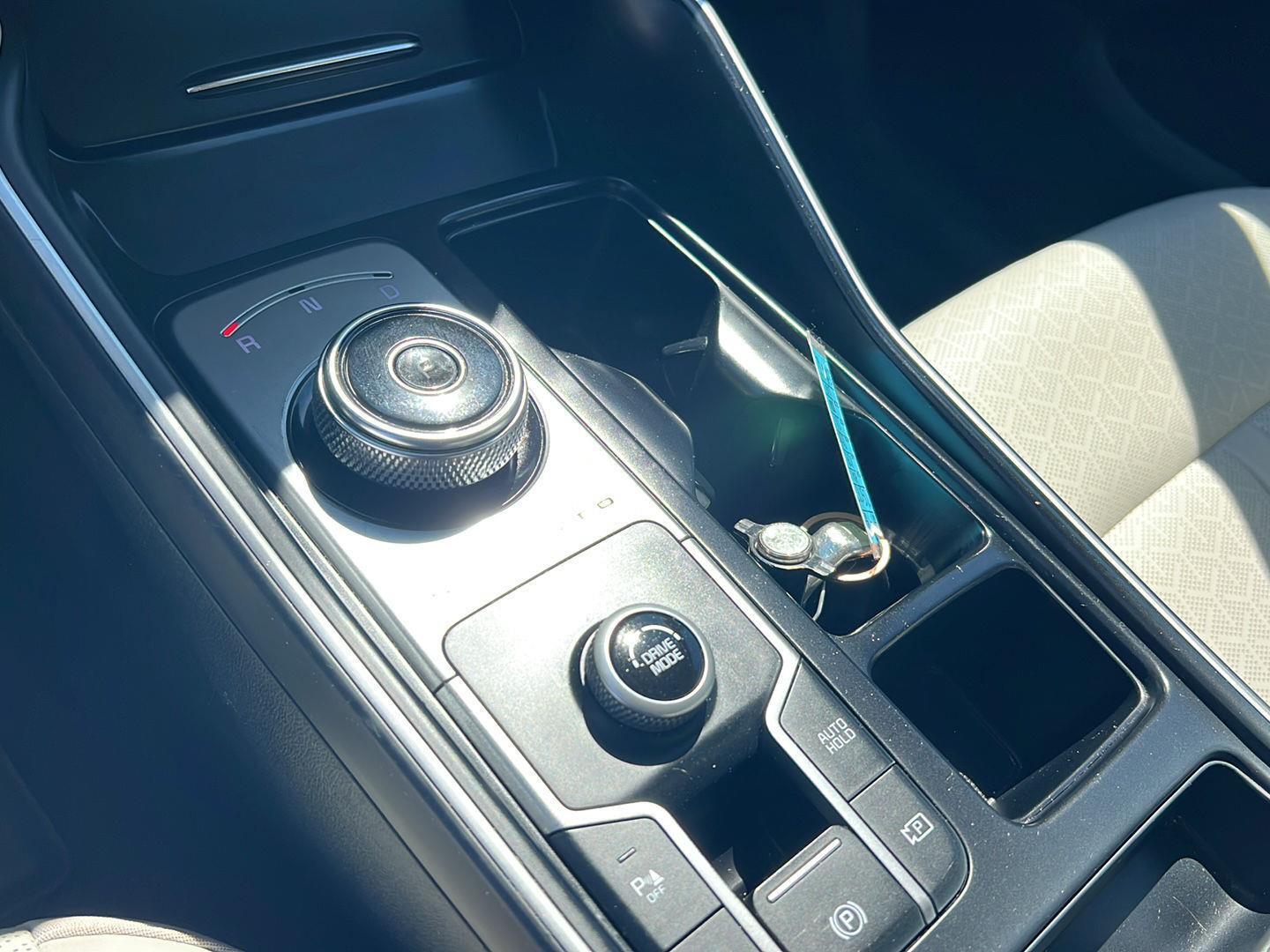 Used 2021 Gravity Blue Kia S image 29