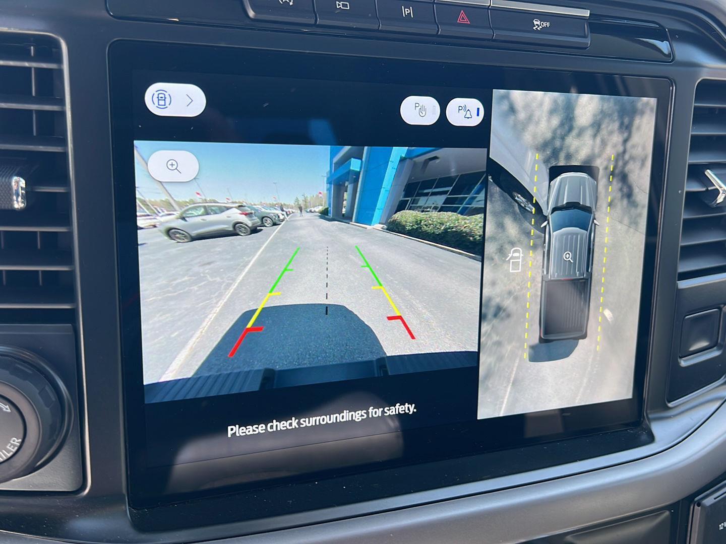 Used 2024 Oxford White Ford XLT image 26