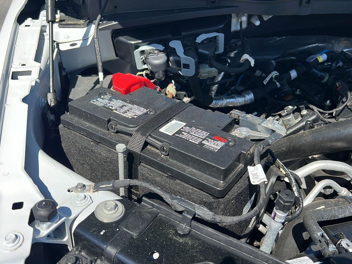 Used 2024 Oxford White Ford XLT image 36