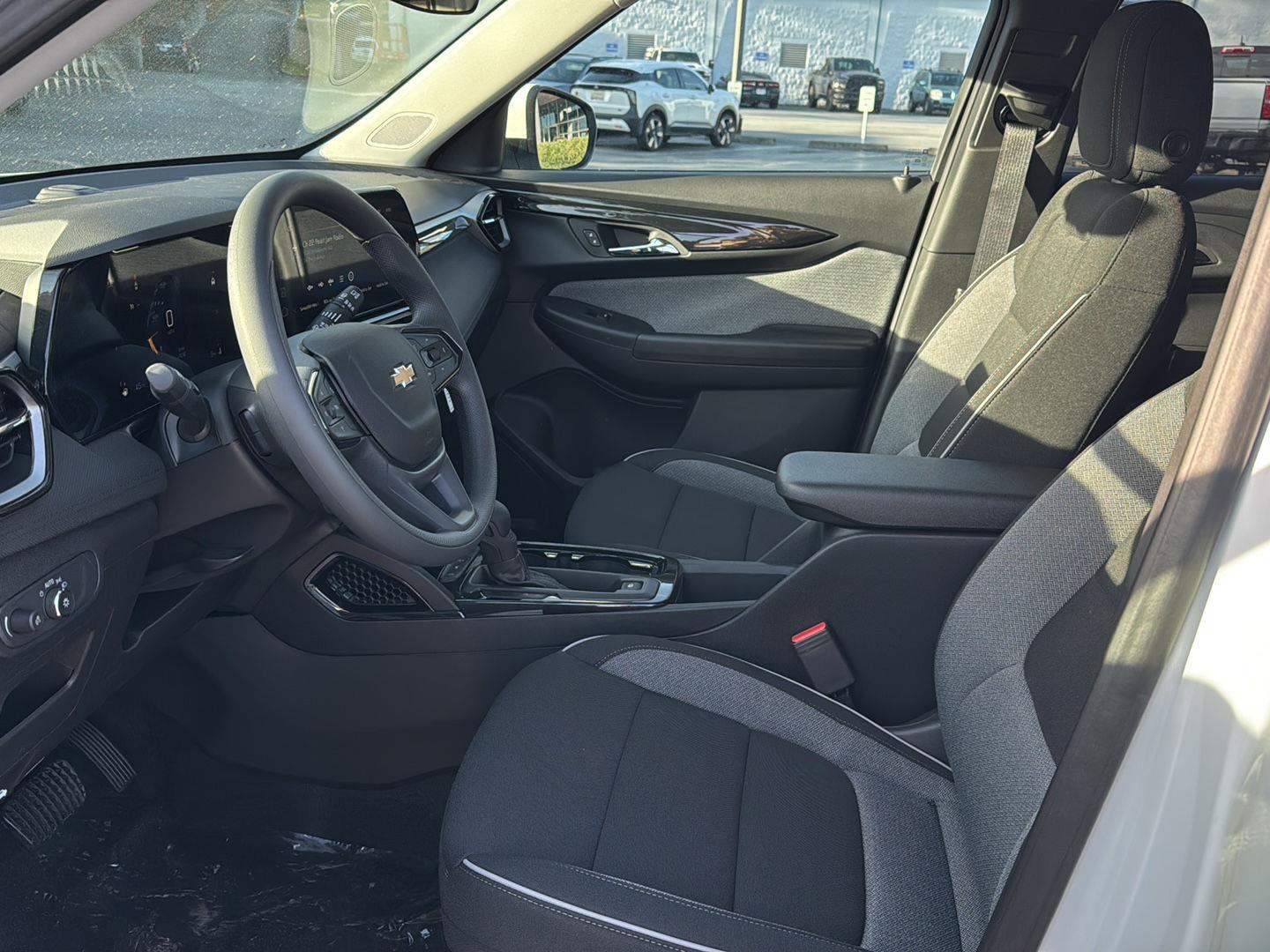 New 2026 Summit White Chevrolet LT image 8