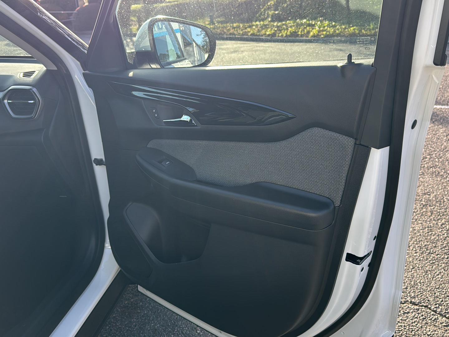 New 2026 Summit White Chevrolet LT image 12