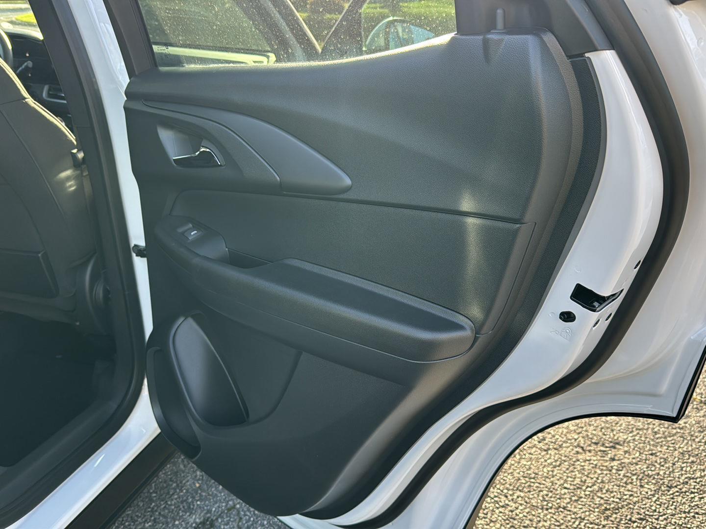 New 2026 Summit White Chevrolet LT image 13