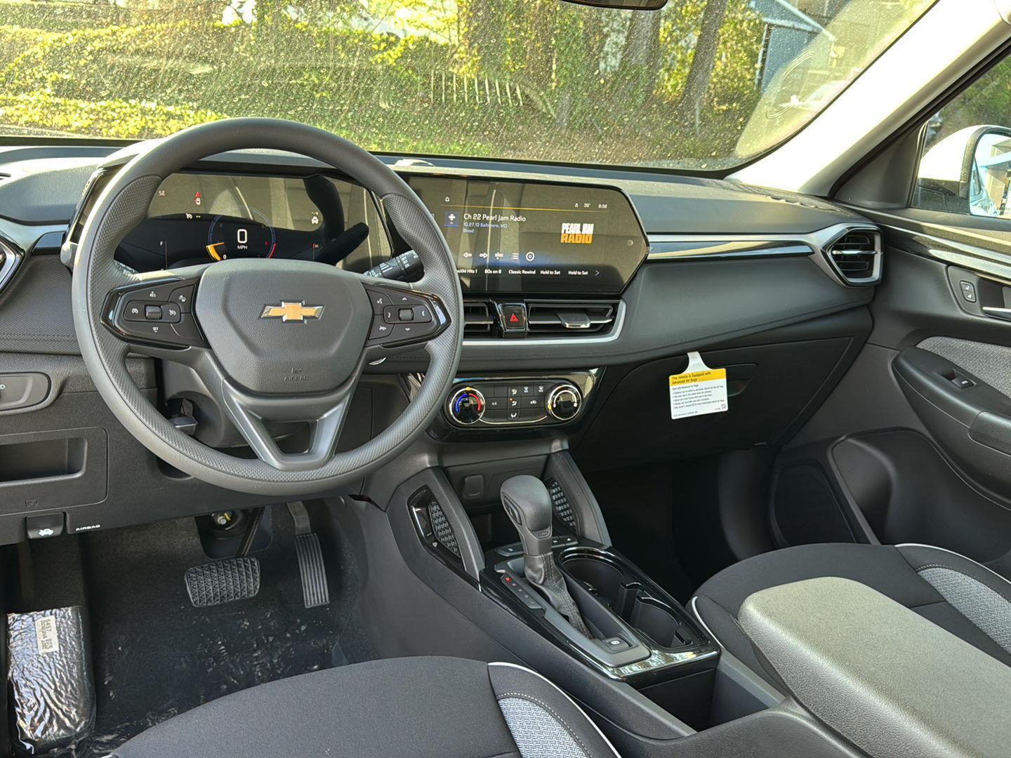 New 2026 Summit White Chevrolet LT image 16