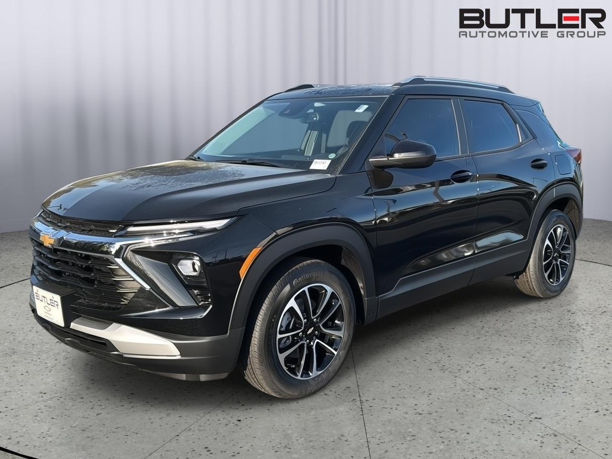 New 2026 Mosaic Black Metallic Chevrolet LT image 2