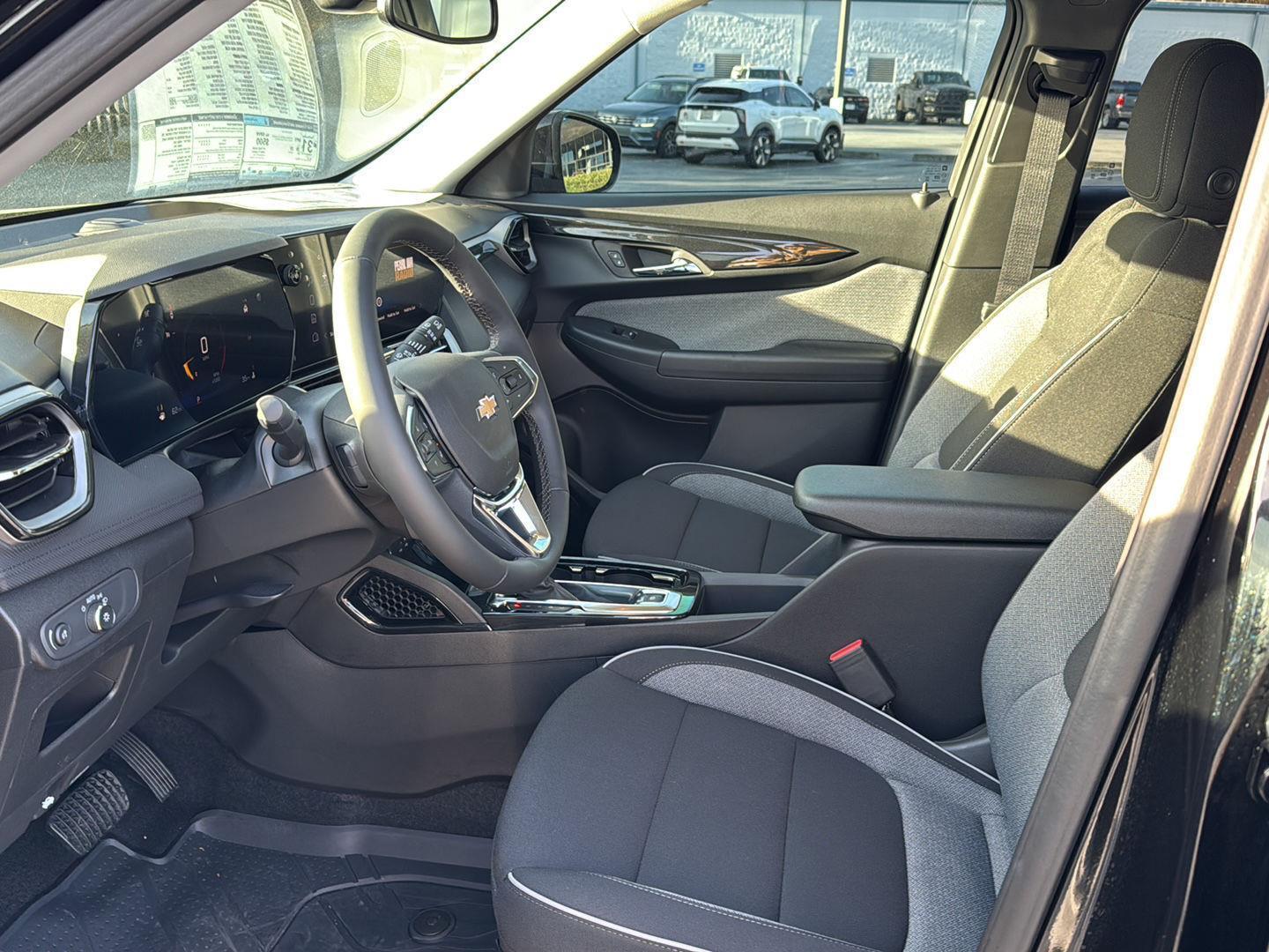 New 2026 Mosaic Black Metallic Chevrolet LT image 8