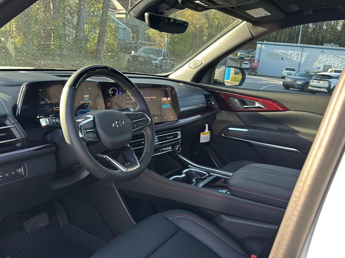 New 2026 Polar White Tricoat Chevrolet AWD Z71 image 15