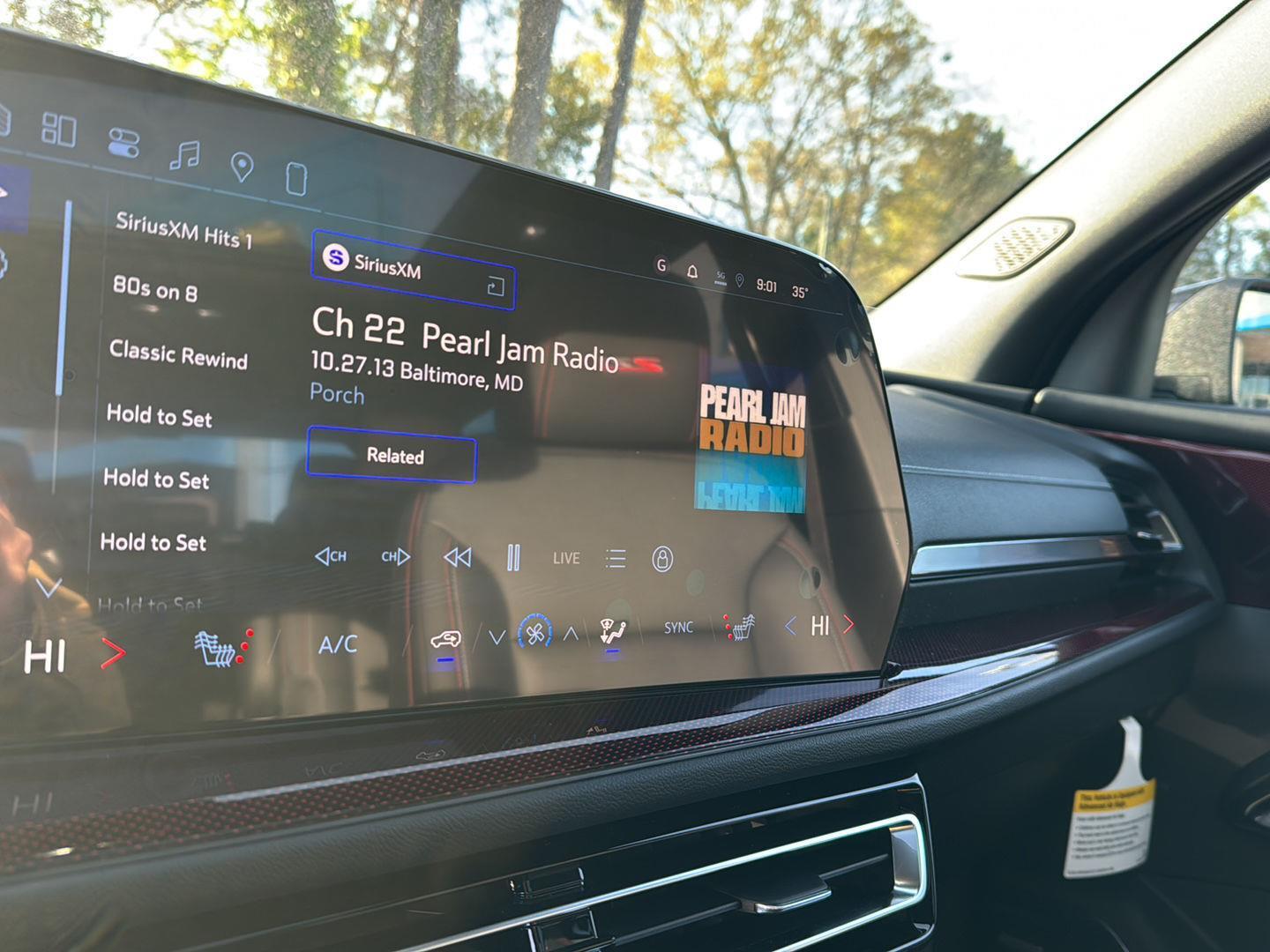 New 2026 Polar White Tricoat Chevrolet AWD Z71 image 20