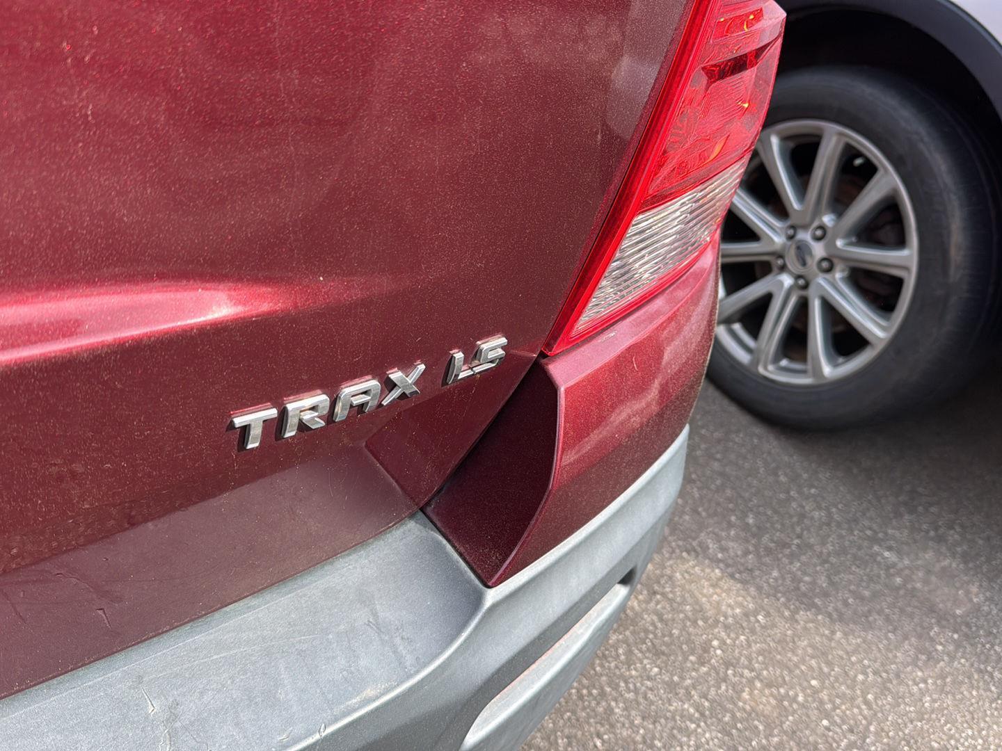 Used 2016 Crimson Metallic Chevrolet LS image 9