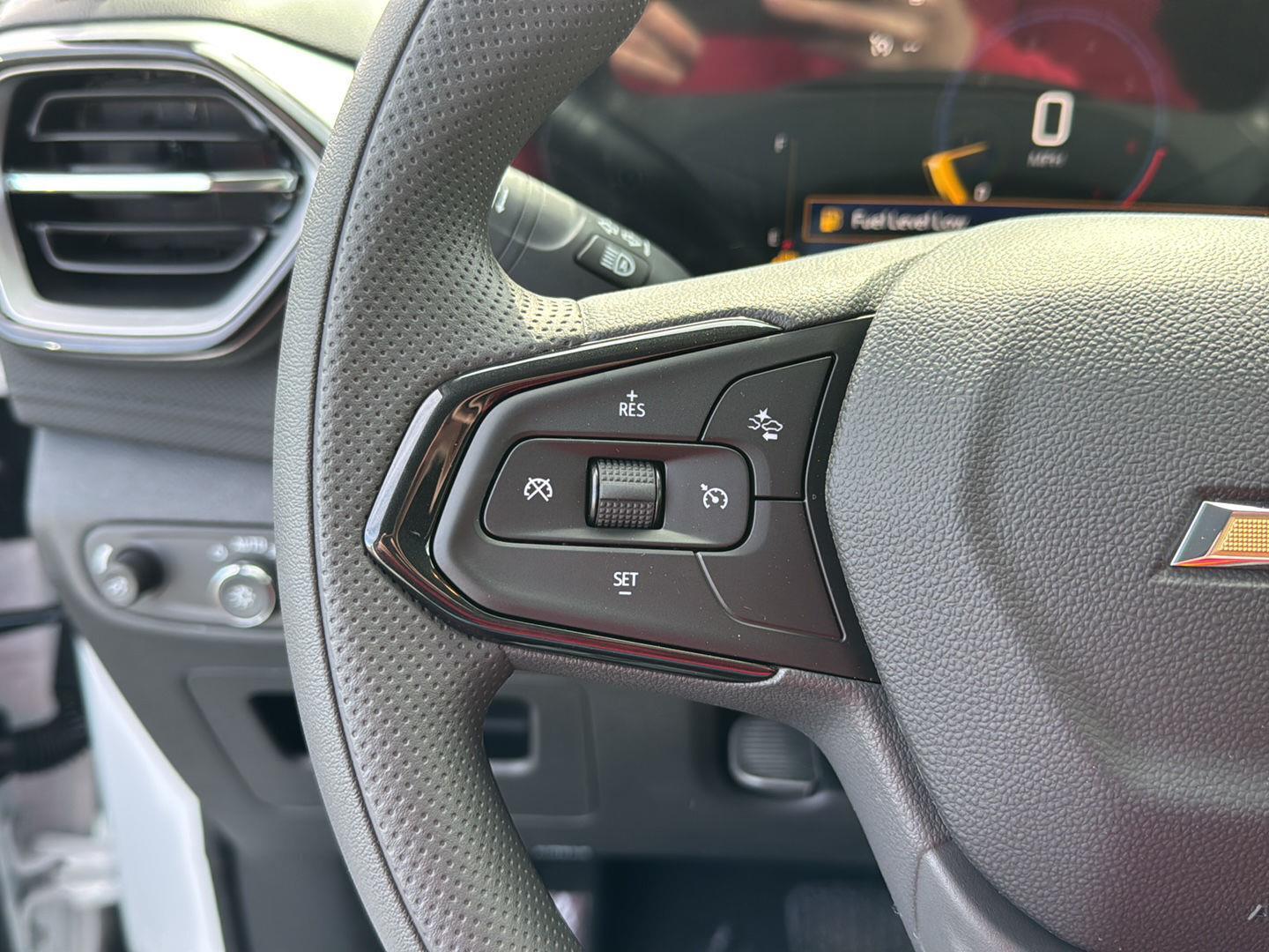 New 2026 Summit White Chevrolet LS image 19