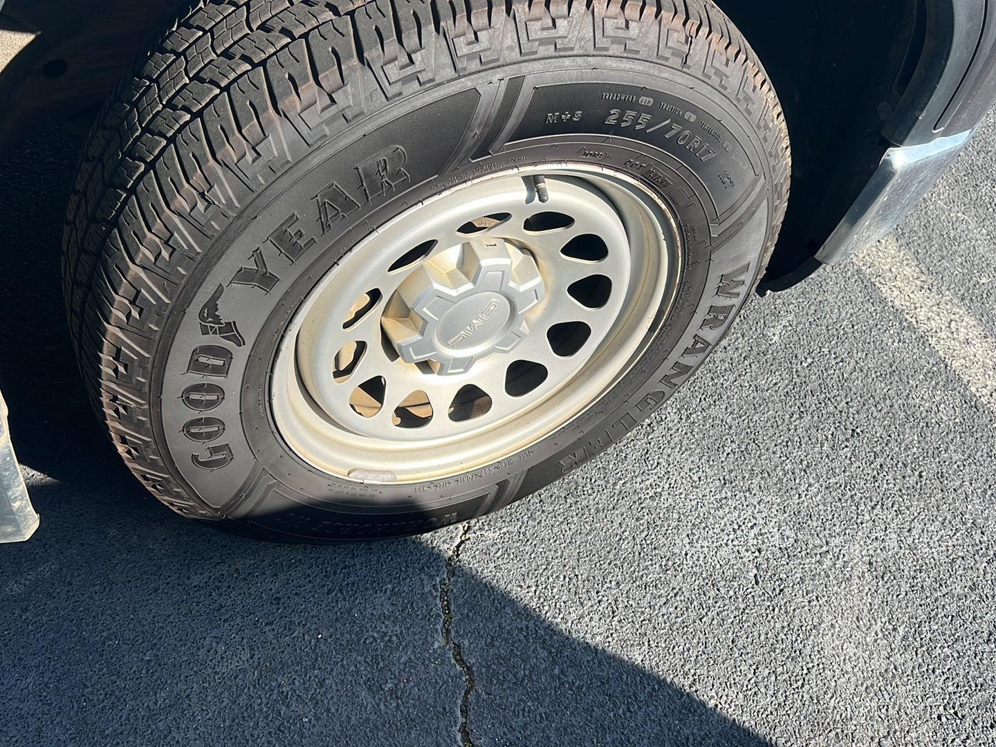 Used 2021 Satin Steel Metallic GMC 2WD Double Cab 147 image 7