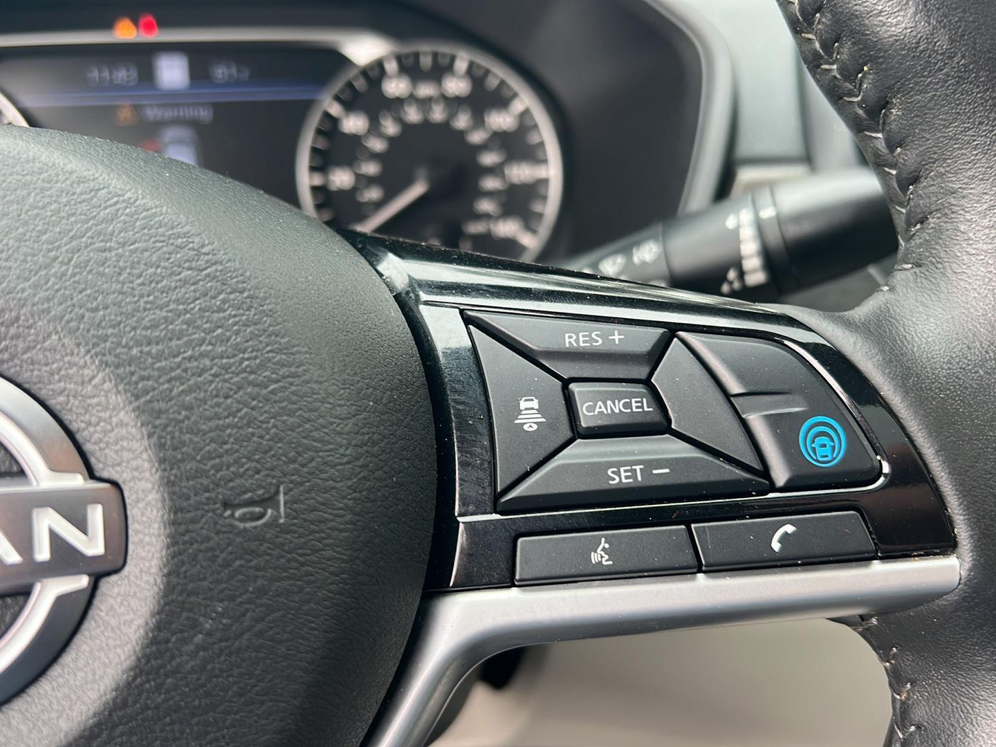 Used 2024 Super Black Nissan 2.5 SL image 22