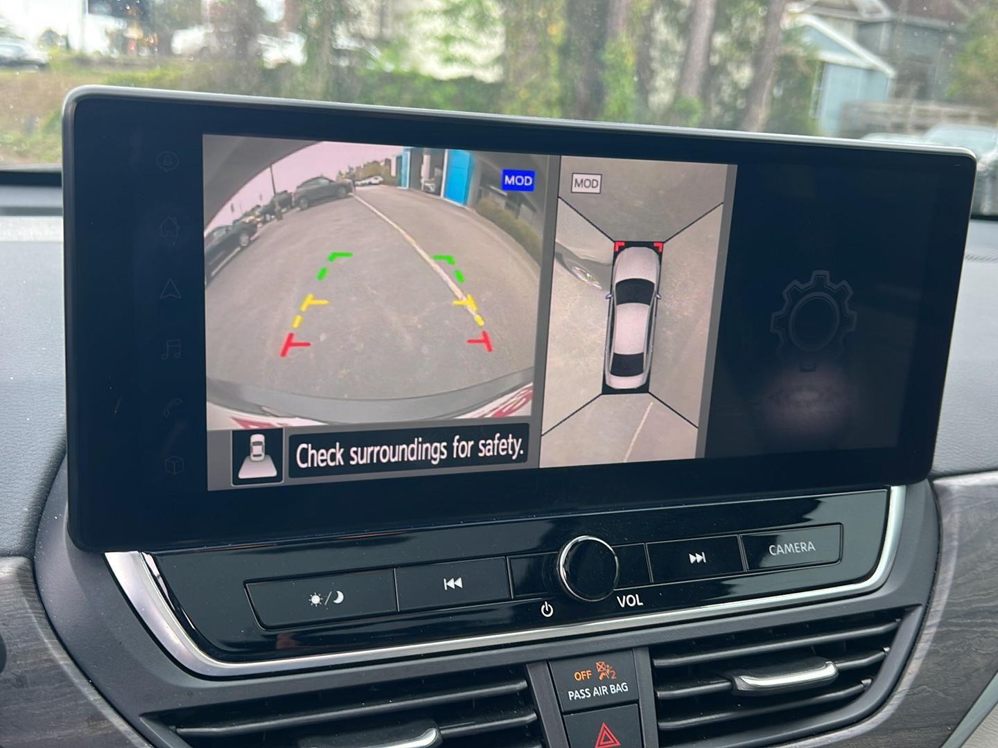 Used 2024 Super Black Nissan 2.5 SL image 26