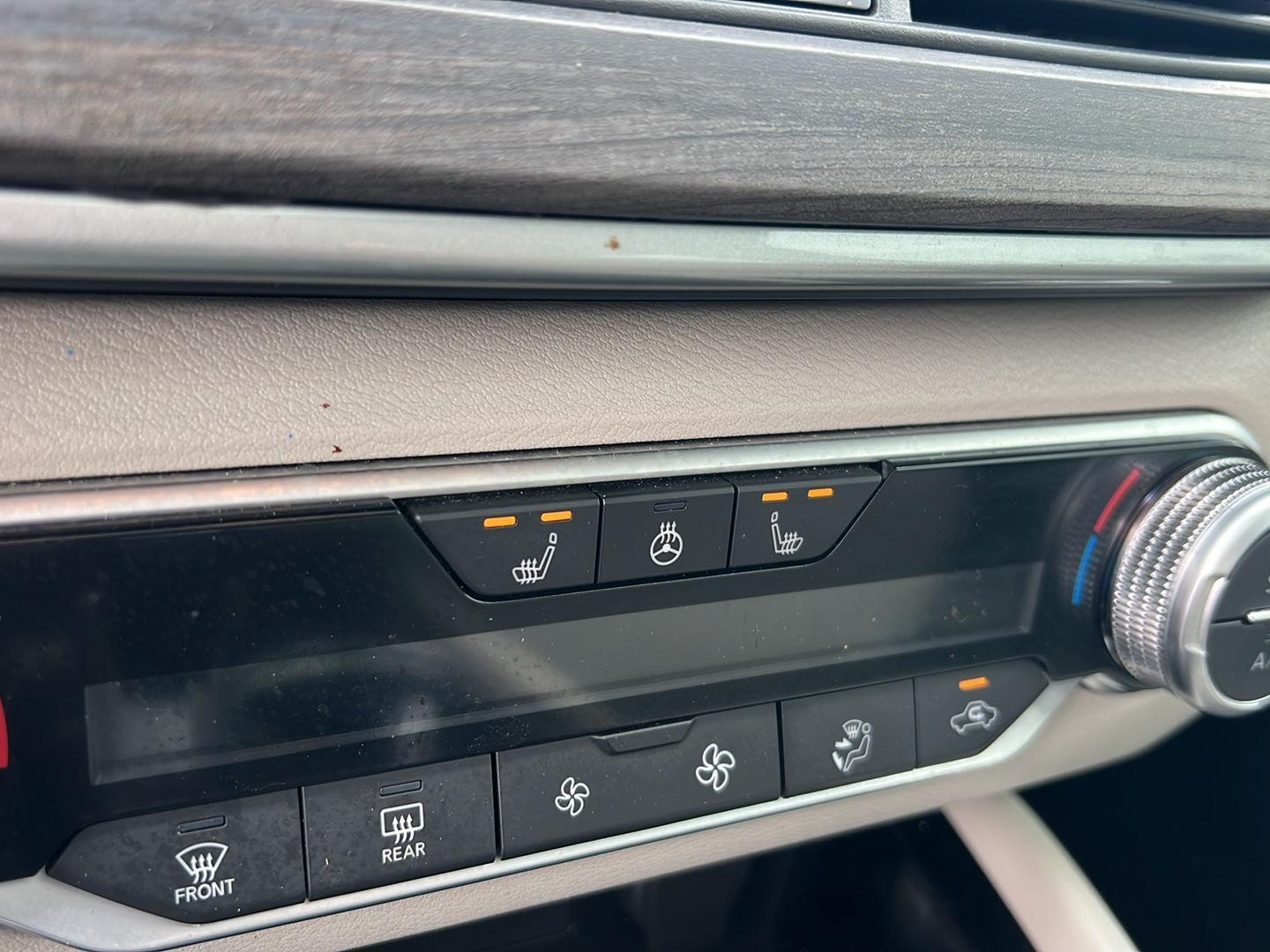 Used 2024 Super Black Nissan 2.5 SL image 28