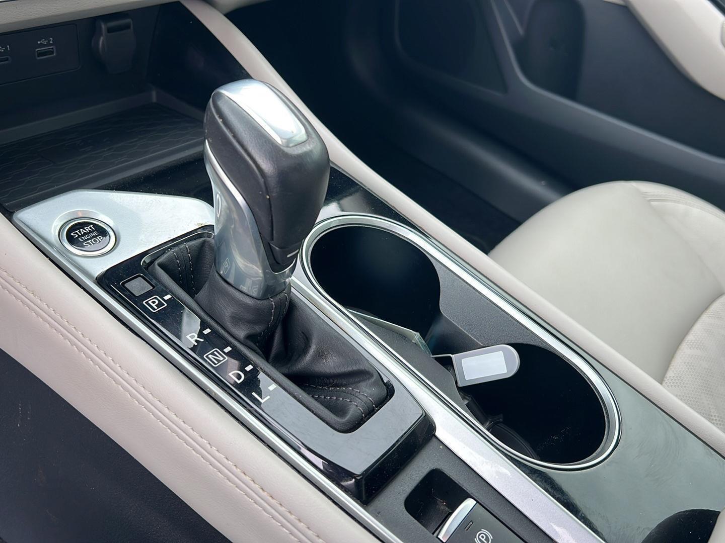 Used 2024 Super Black Nissan 2.5 SL image 29