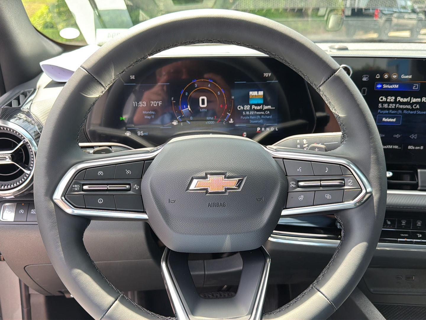 New 2026 Sterling Gray Metallic Chevrolet FWD LT image 19