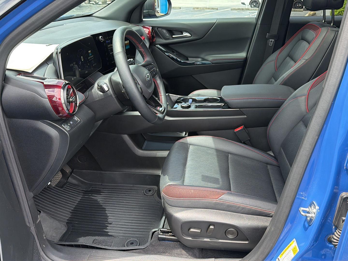 Used 2025 Chevrolet Equinox SUV