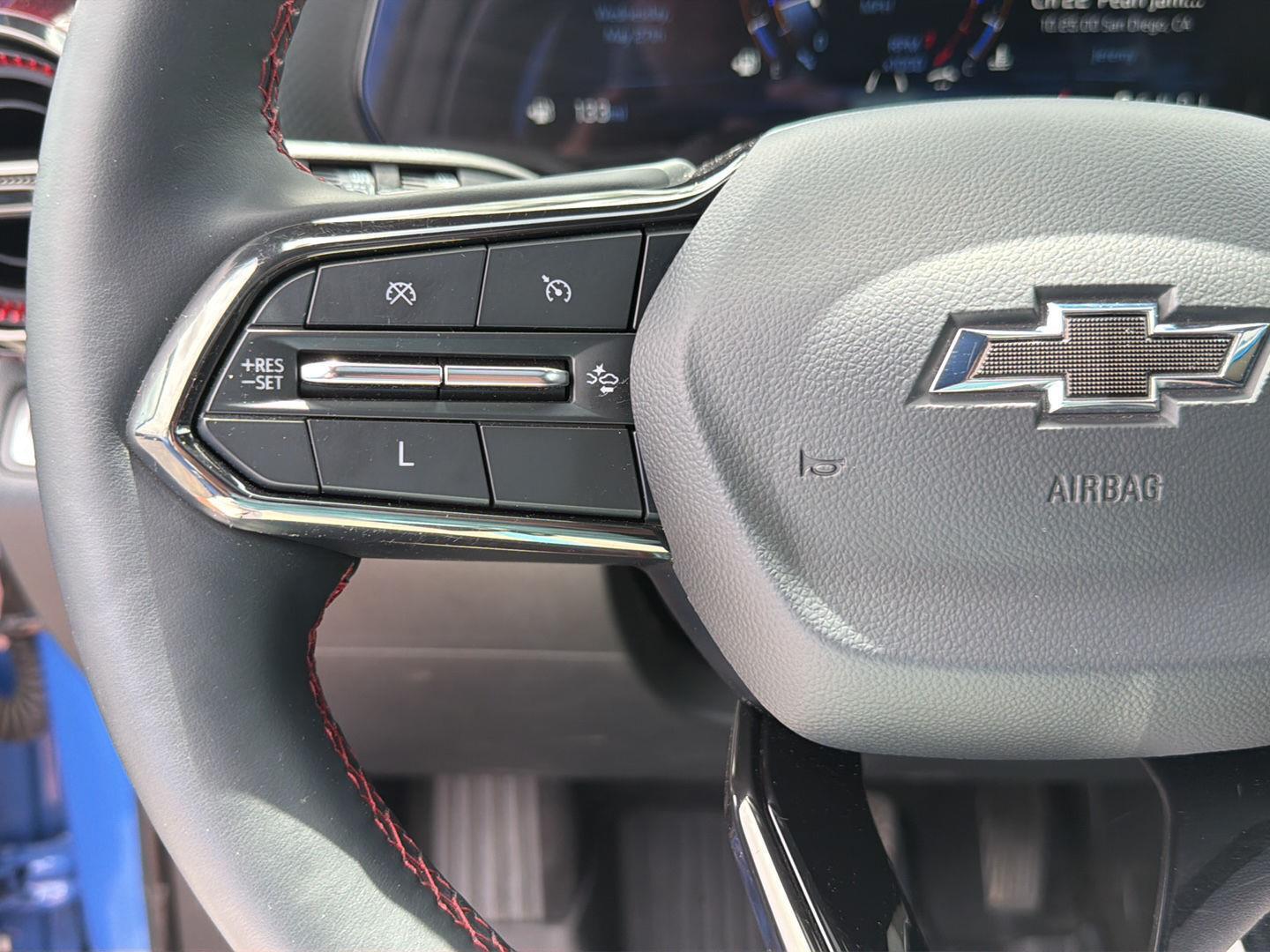 Used 2025 Chevrolet Equinox SUV