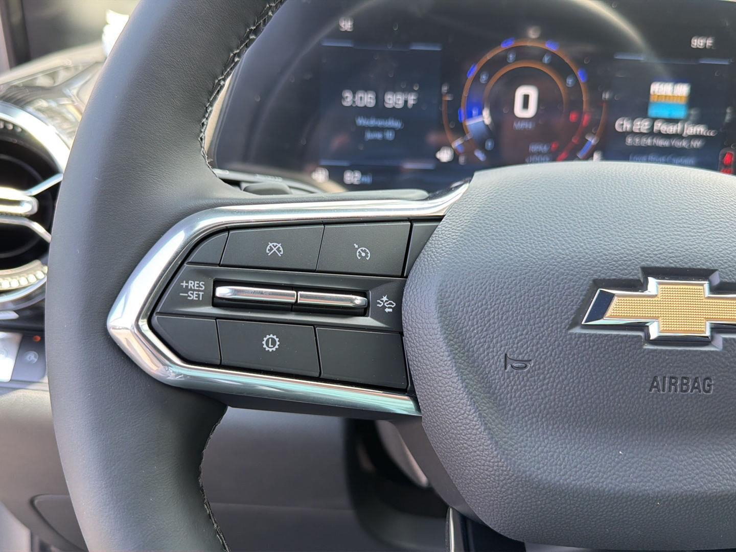 New 2026 Sterling Gray Metallic Chevrolet FWD LT image 20