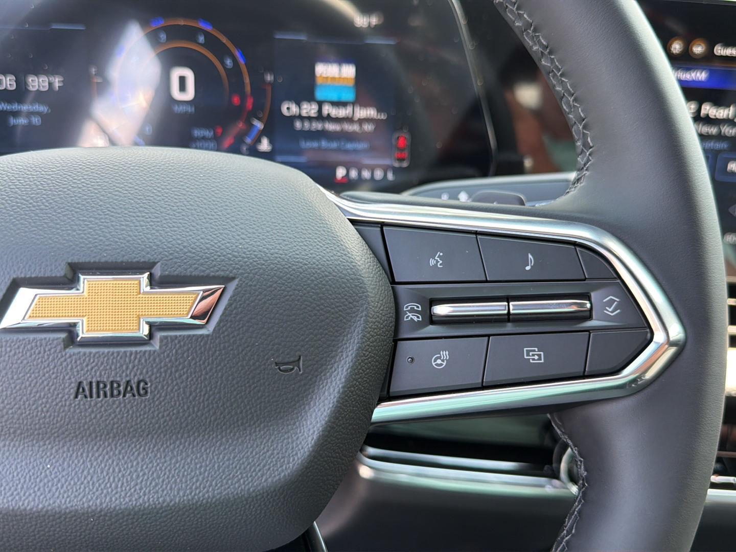 New 2026 Sterling Gray Metallic Chevrolet FWD LT image 21