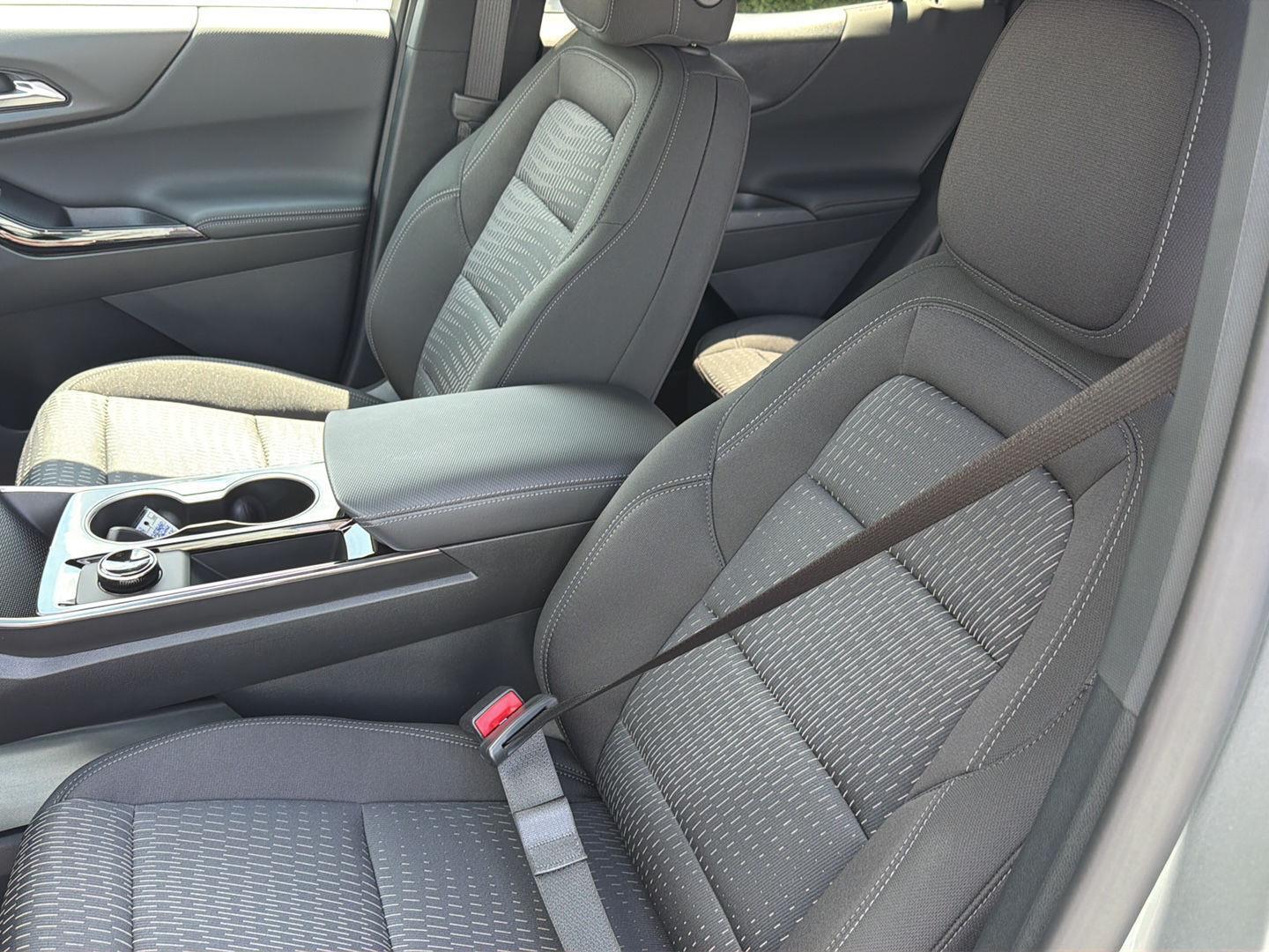 New 2026 Sterling Gray Metallic Chevrolet FWD LT image 29