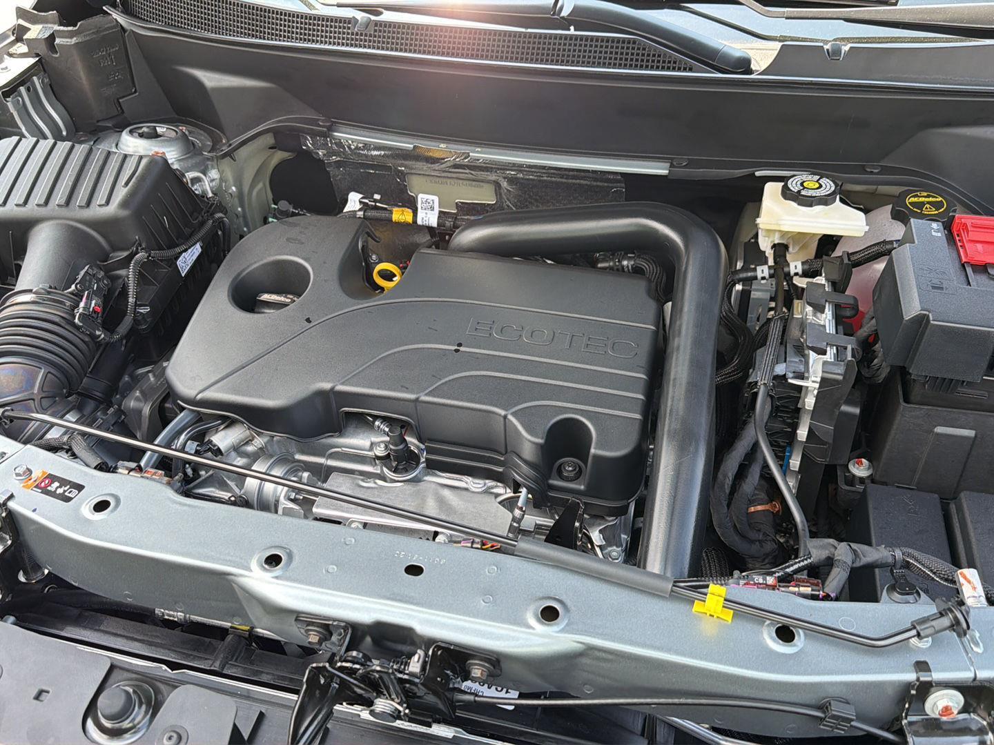 New 2026 Sterling Gray Metallic Chevrolet FWD LT image 33