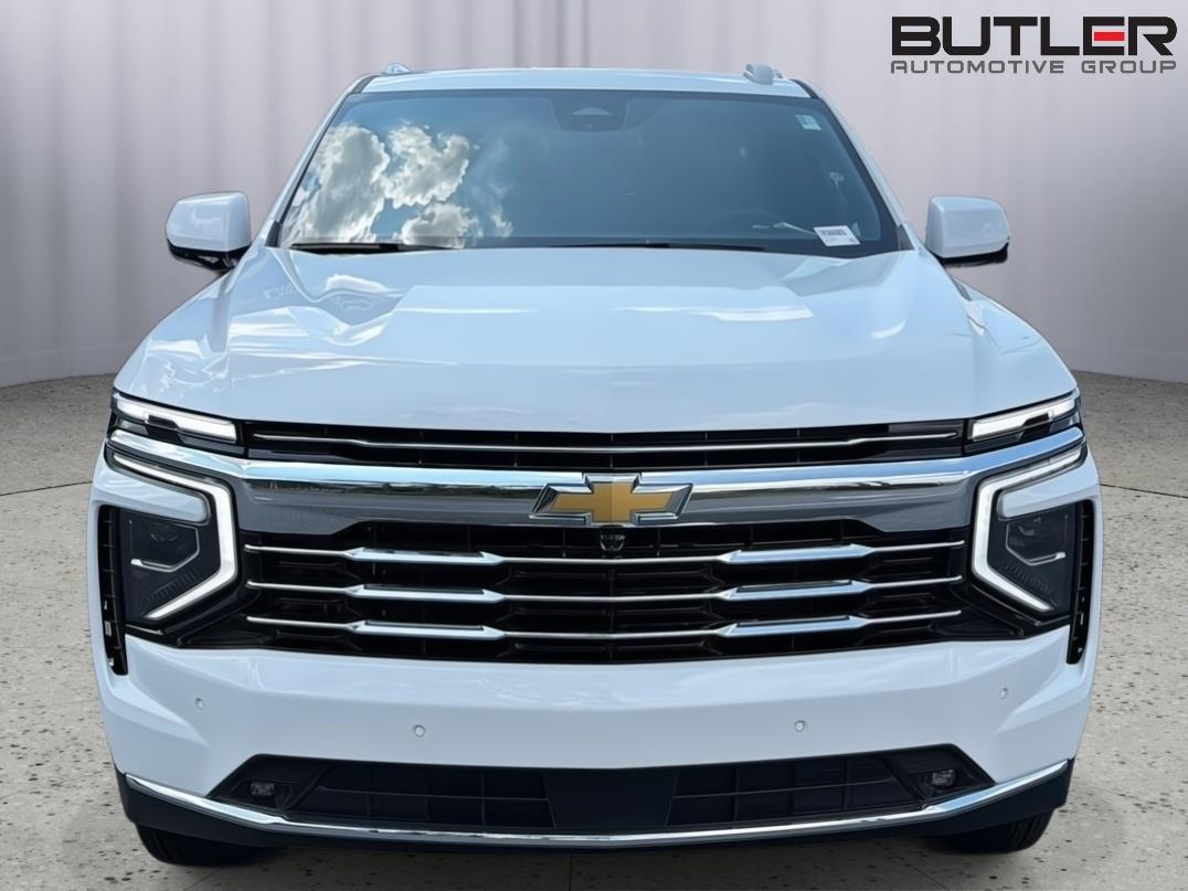 New 2026 Summit White Chevrolet LT image 9