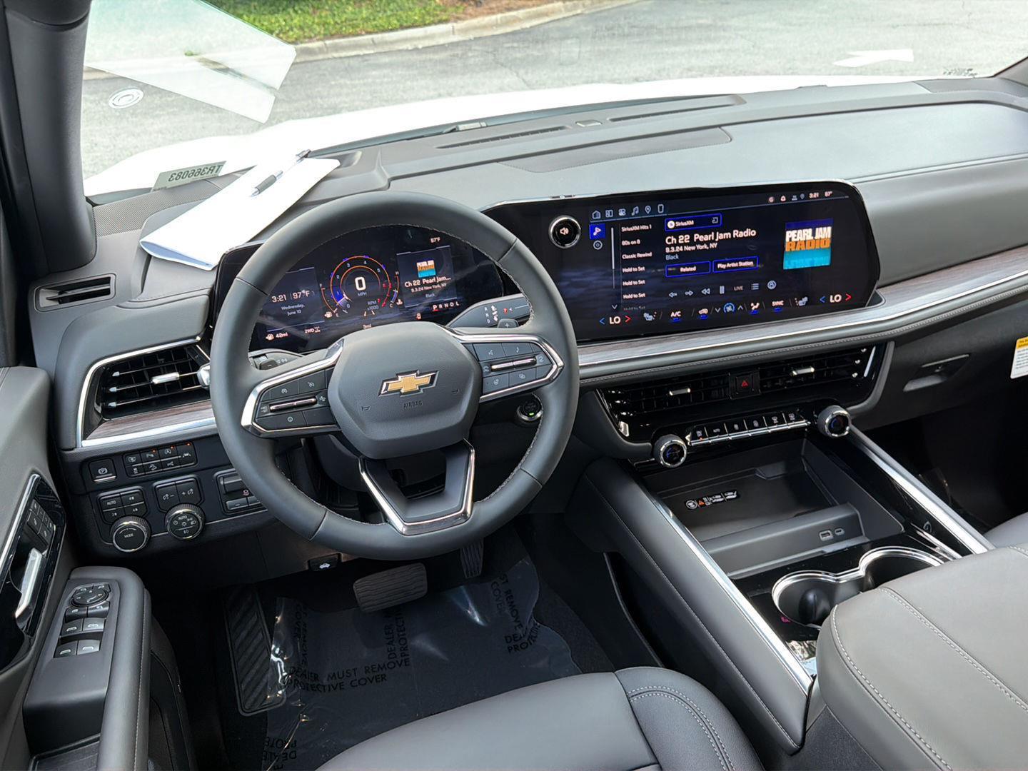 New 2026 Summit White Chevrolet LT image 20
