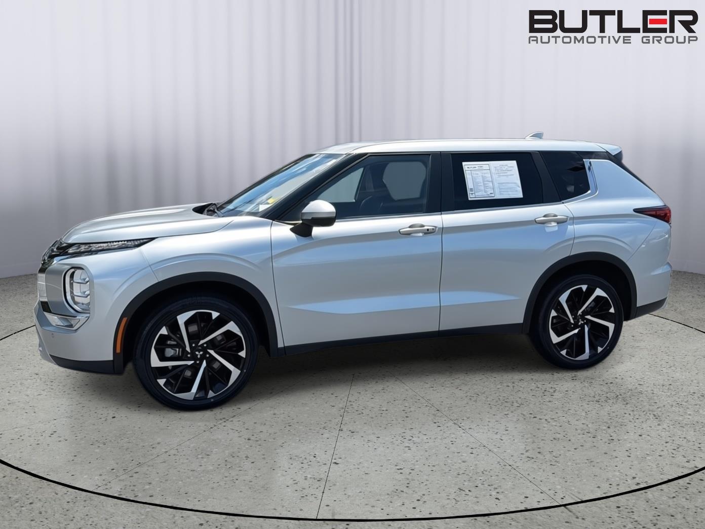 Used 2024 Mitsubishi Outlander SUV