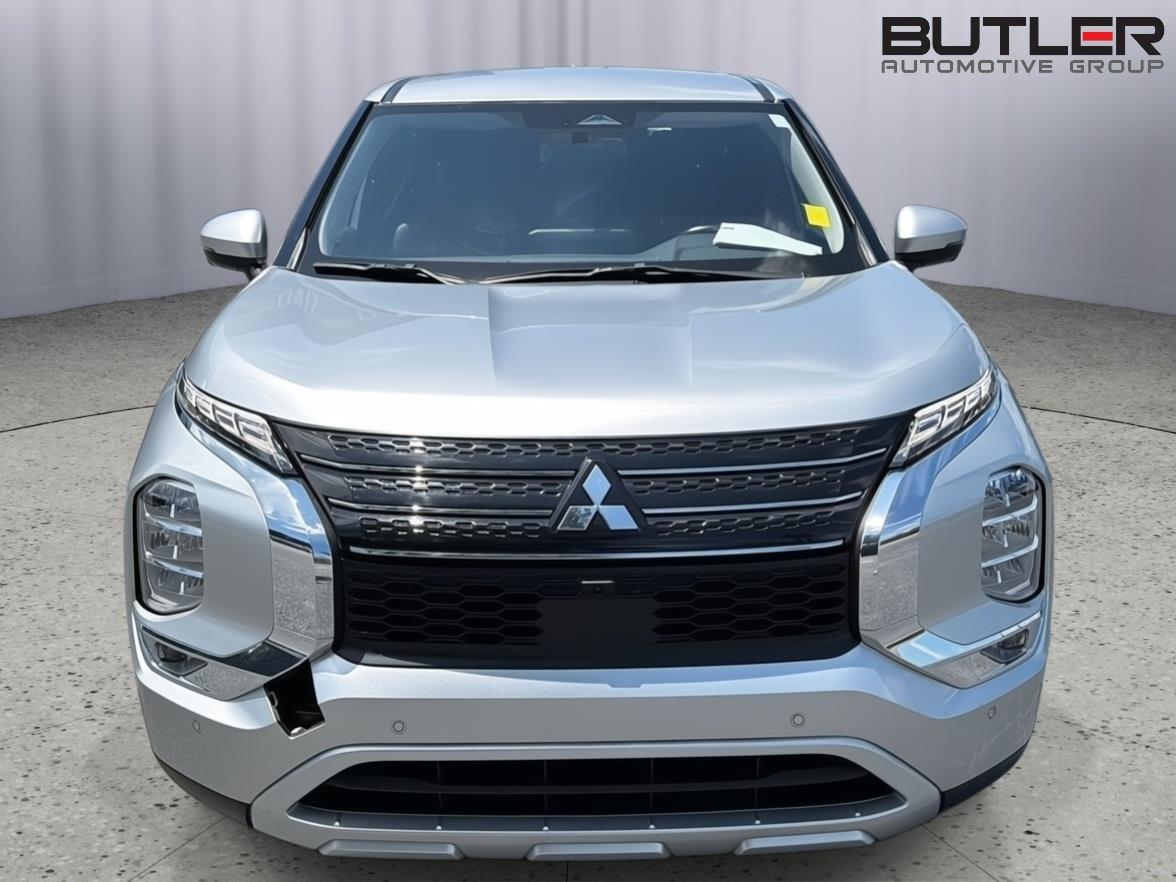 Used 2024 Mitsubishi Outlander SUV