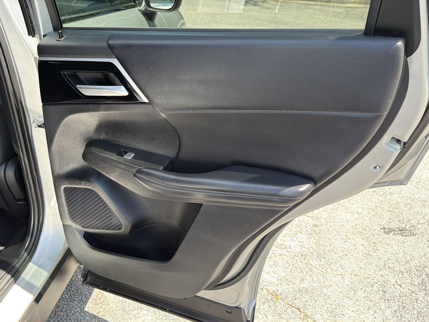 Used 2024 Mitsubishi Outlander SUV