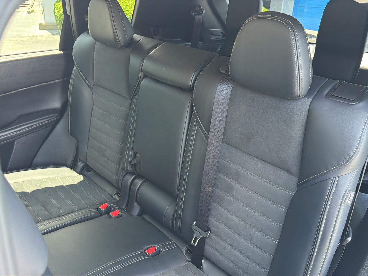 Used 2024 Mitsubishi Outlander SUV